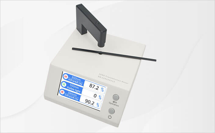 86108A transmission meter tests infrared cut filter