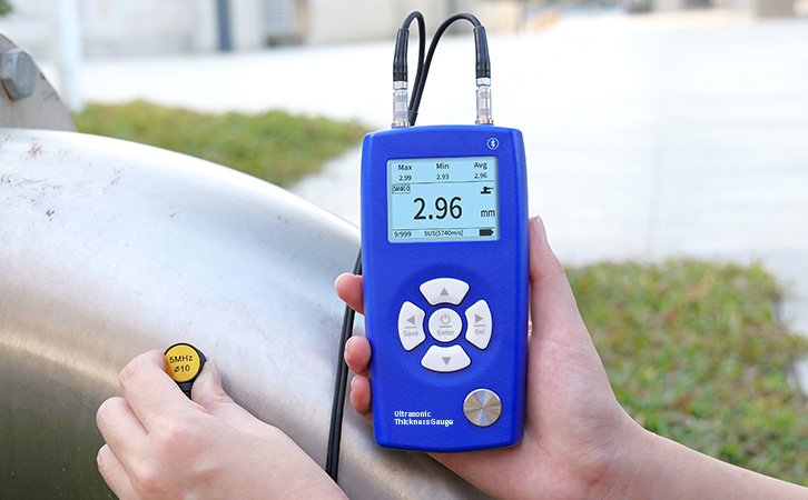 86215 Ultrasonic Thickness Gauge
